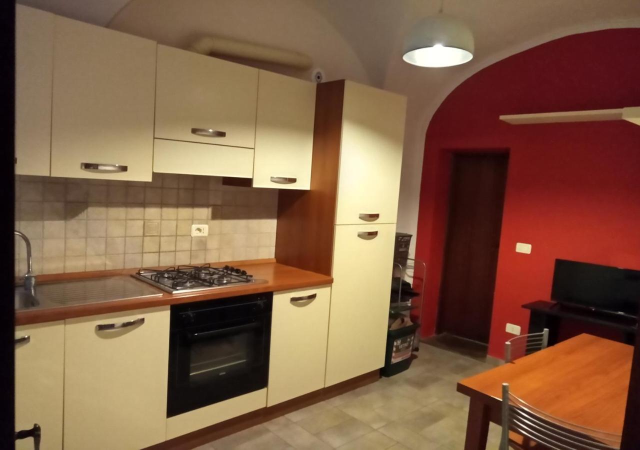 Appartamento il mandorlo nel centro di Volterra Esterno foto